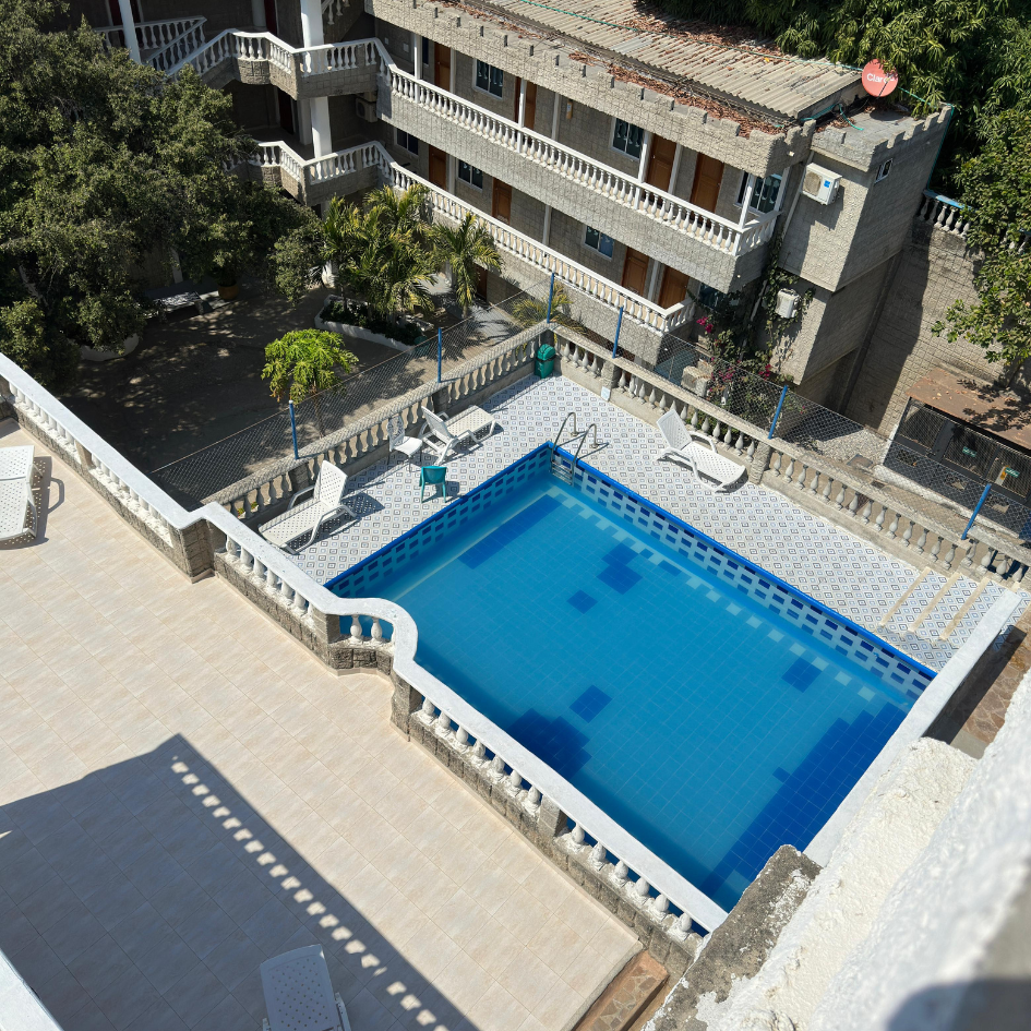 HOTEL CASTILLO AQUA piscina