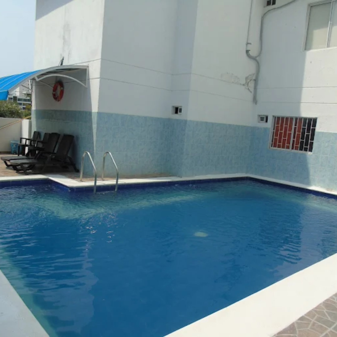 Hotel Olas Marinas piscina